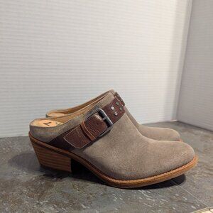 NWT Sofft Adena Waterproof Leather Clog size 7 Grey and Brown